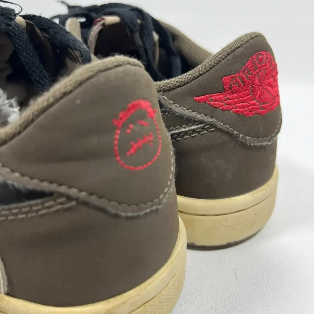 JORDAN 1 LOW OG SP TRAVIS SCOTT MOCHA CQ4277-001 SZ 8